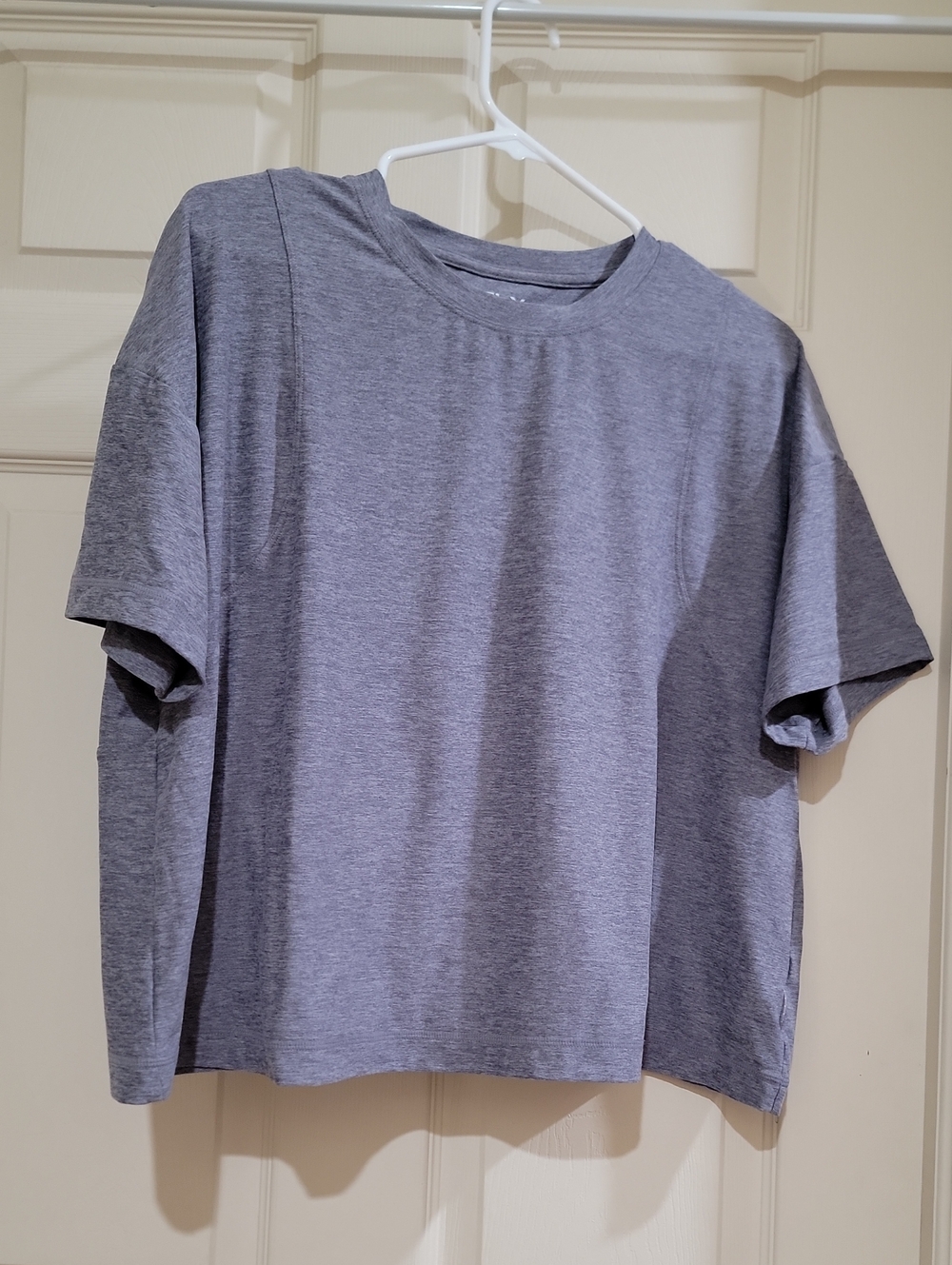 Flx Gray Crewneck Cropped T-Shirt